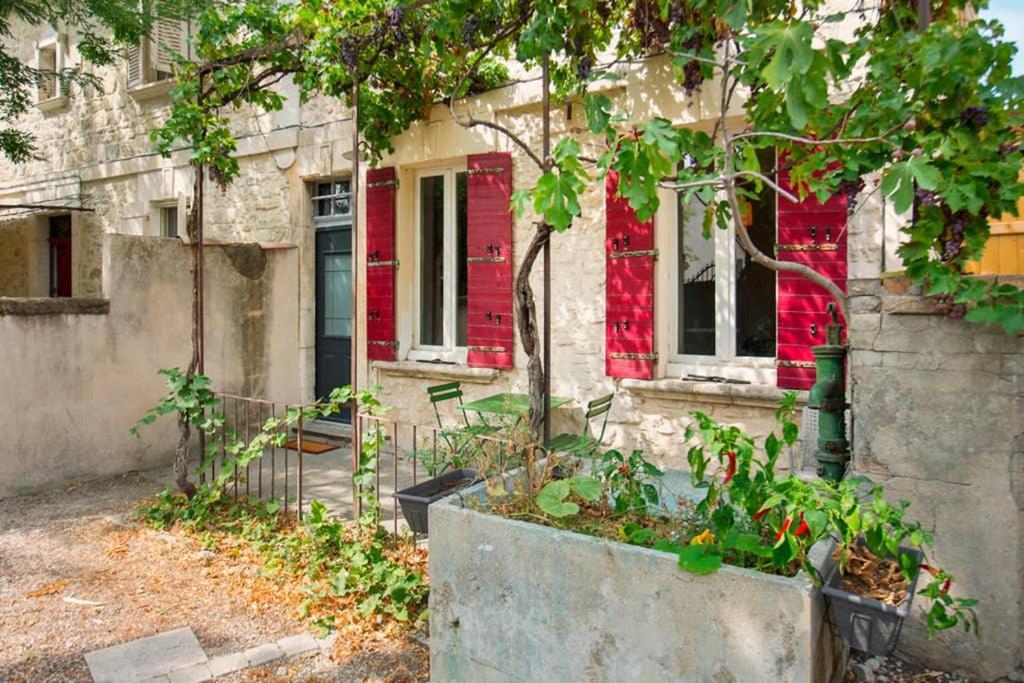 Mini Maison Studio Ancienne Renovee +Parking Avignon Luaran gambar